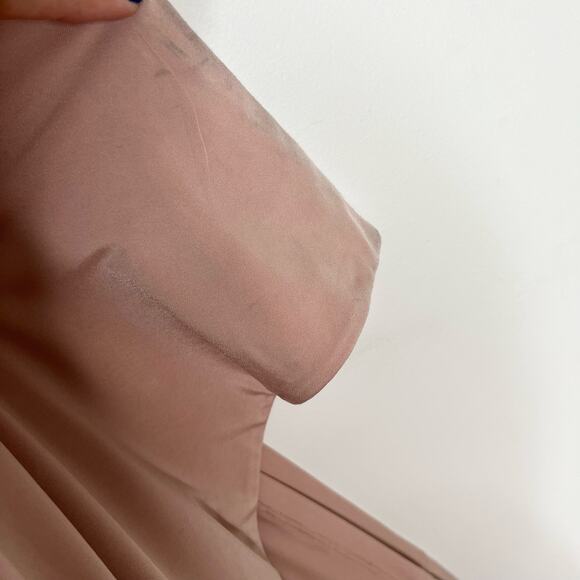 NBD Women's Buttercup Maxi Dress Size Medium Pink Blush V Neck High Slit Slinky - Picture 10 of 10